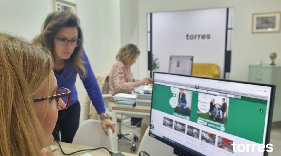 Ver detalles de la Empresa Torrescomunidades